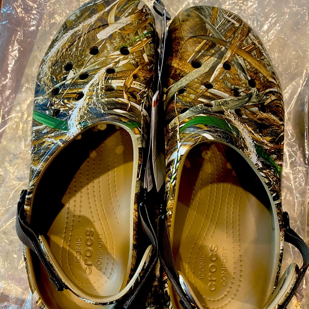 Camo crocs